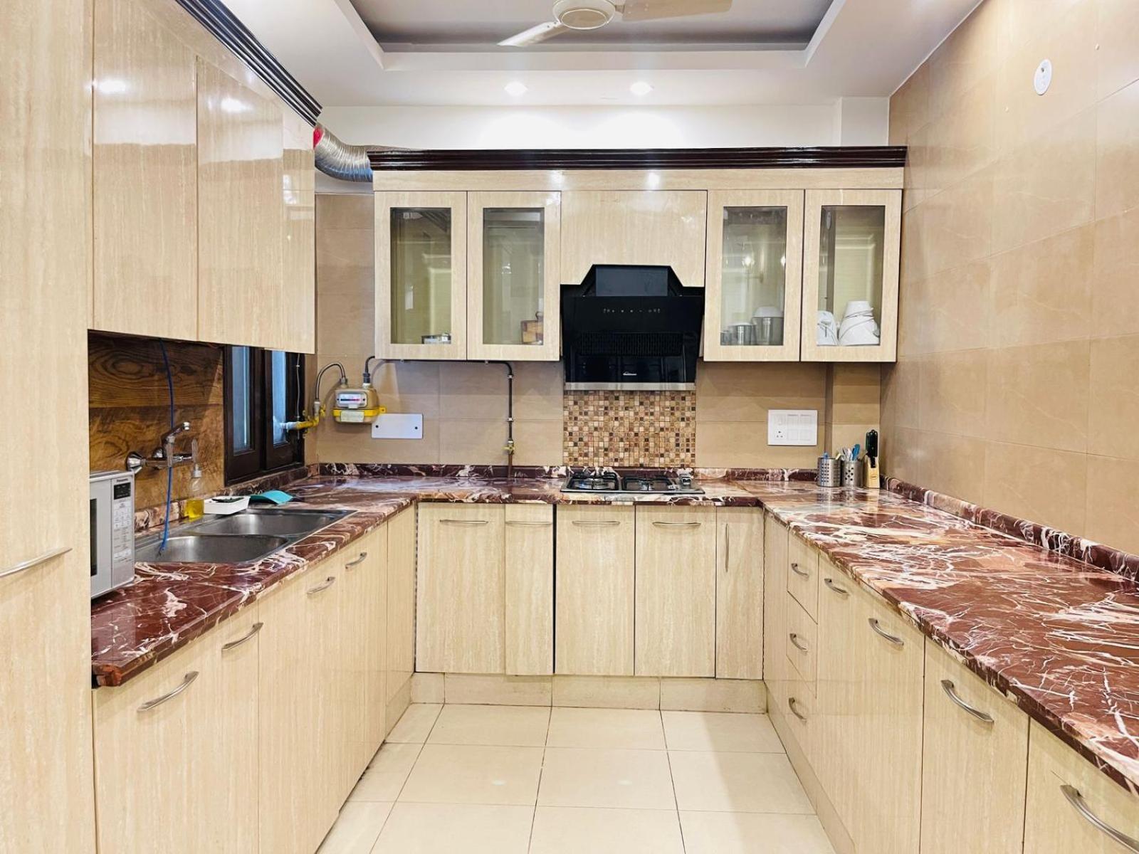 Bedchambers Serviced Apartments, South Extension New Delhi