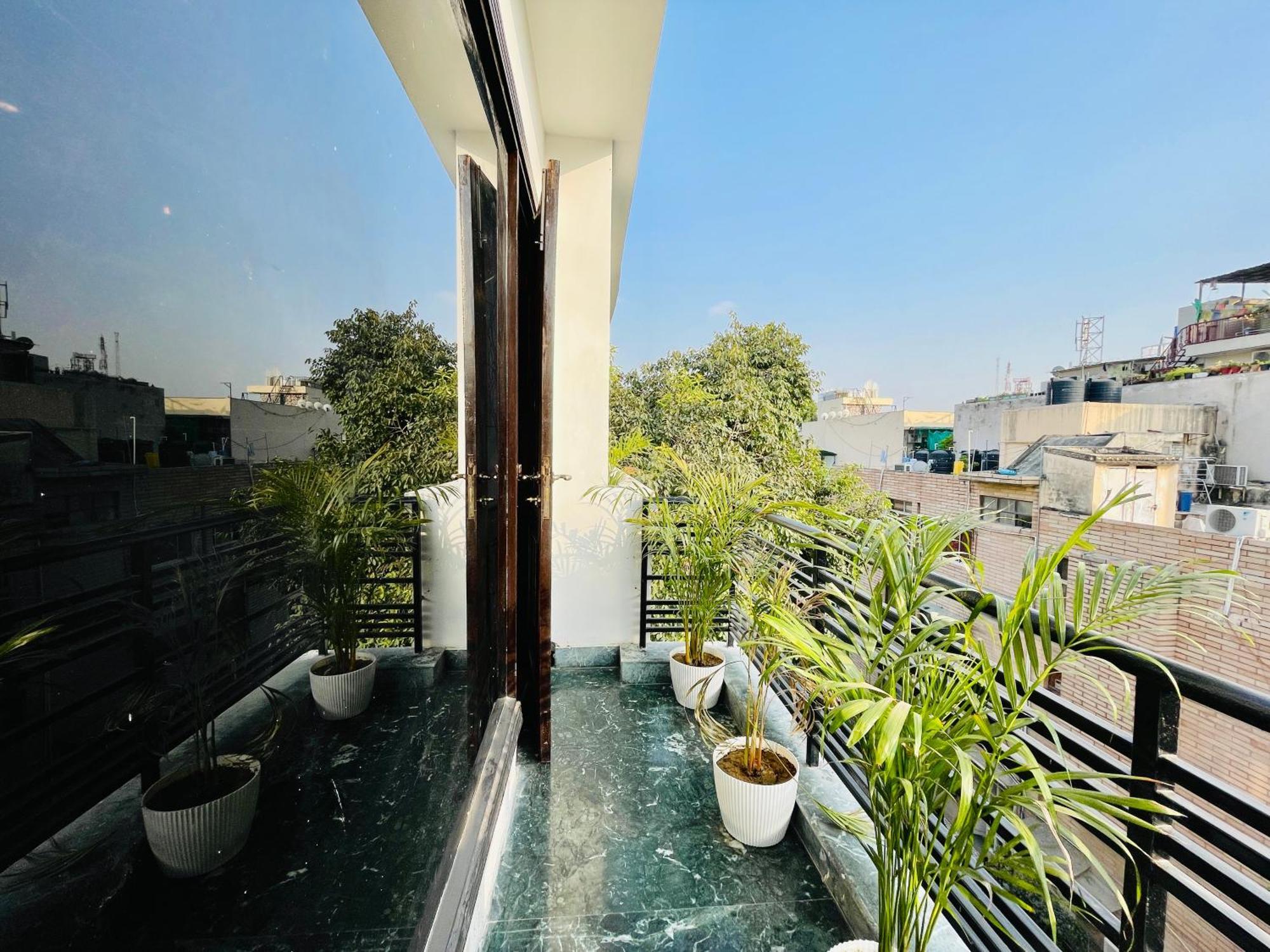 Bedchambers Serviced Apartments, South Extension Apartment