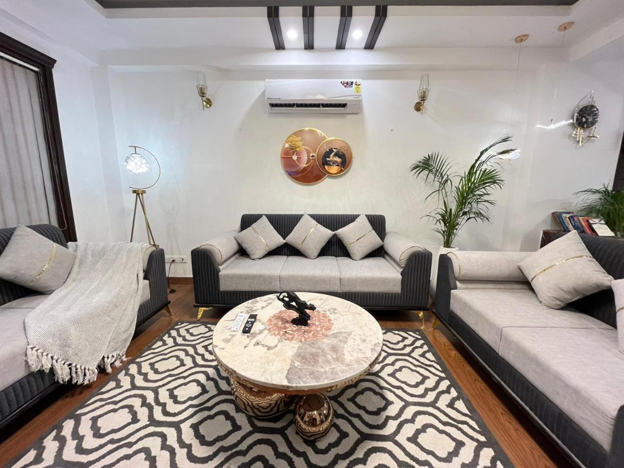 Bedchambers Serviced Apartments, South Extension